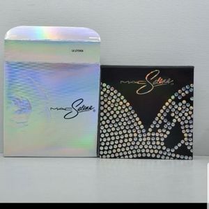 MAC X SELENA HIGHLIGHTER